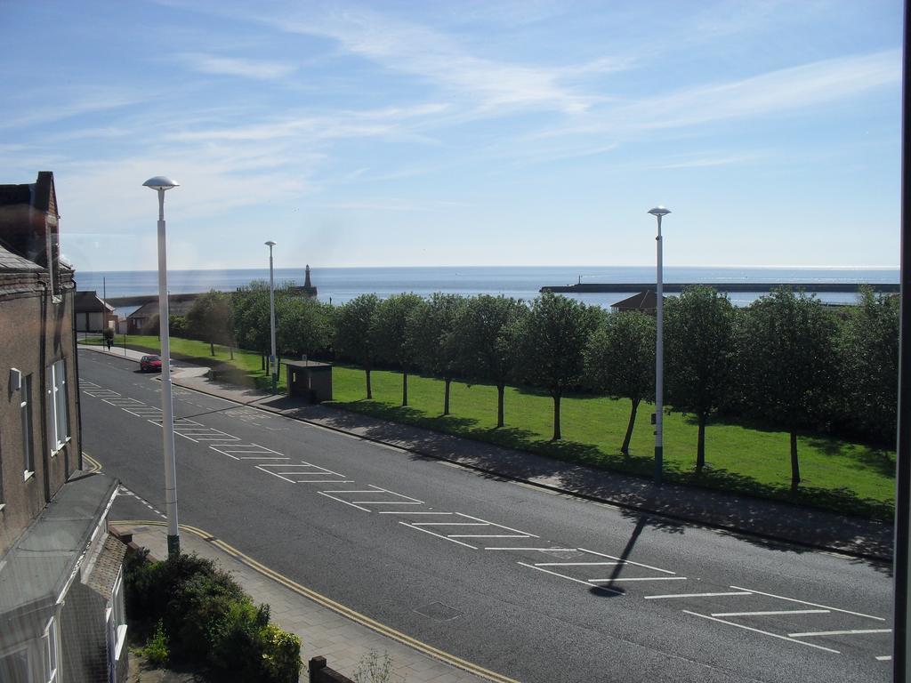 Roker View Guest House Sunderland  Esterno foto